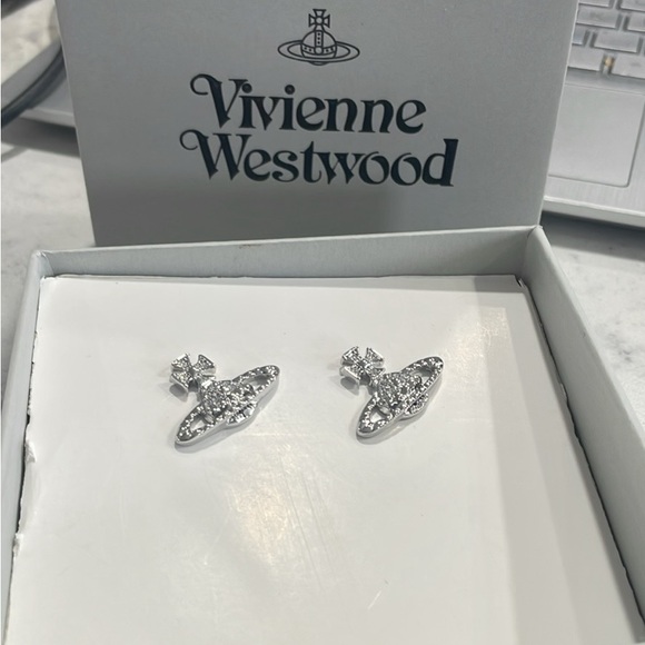 Vivienne Westwood Jewelry - Vivienne Westwood earrings